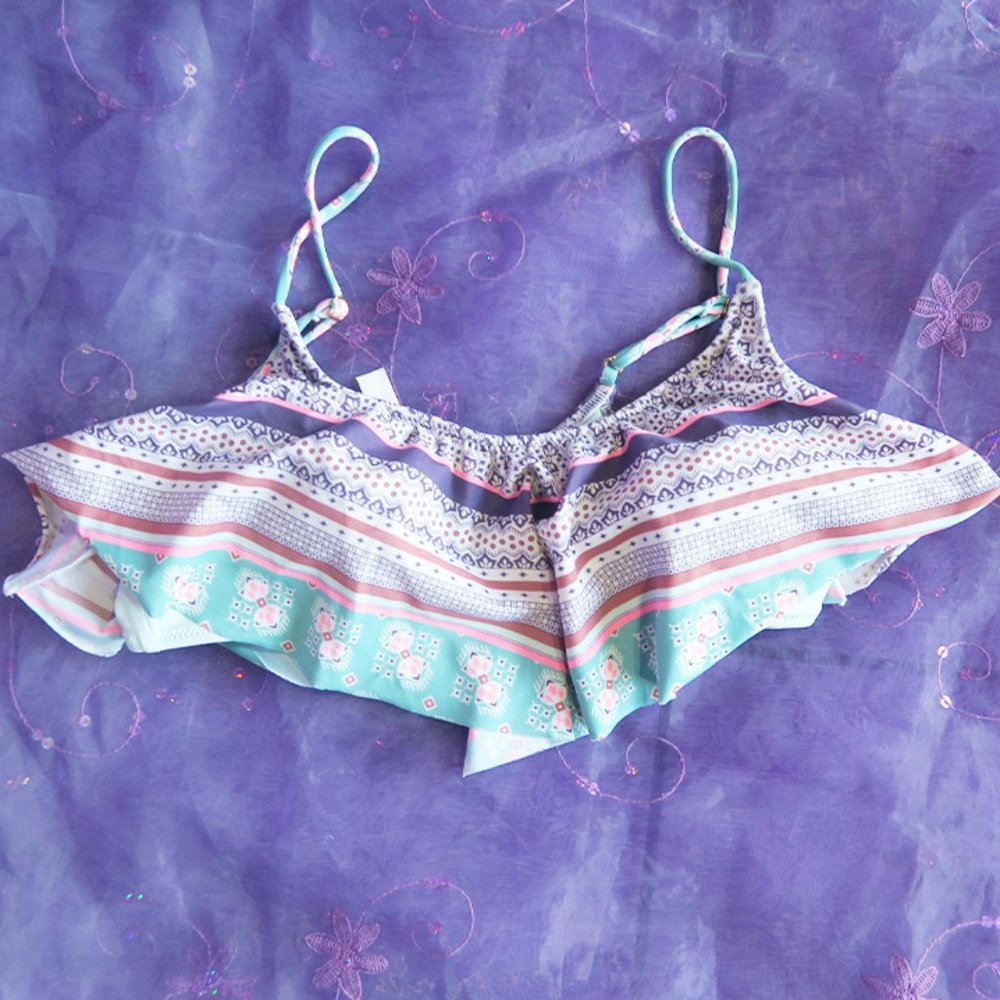 Victoria's secret flounce spaghetti strap bikini size S small
